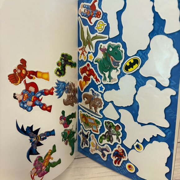 Kids DC Comics, I Can Read Books, Level 2 Bundle (SKU: 174MI) - Picture 3 of 6